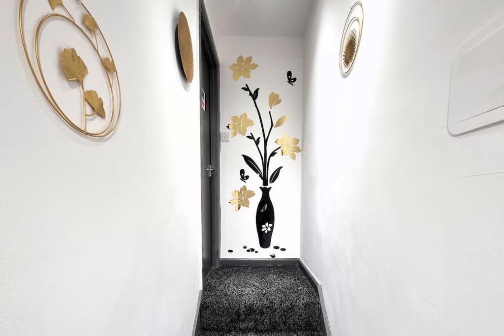 *f4gh For Your Relaxed & Cosy + Free Parking + Free Fast Wifi * Apartment Leeds (West Yorkshire)