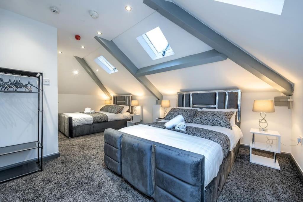*f4gh For Your Relaxed & Cosy + Free Parking + Free Fast Wifi * Apartment *