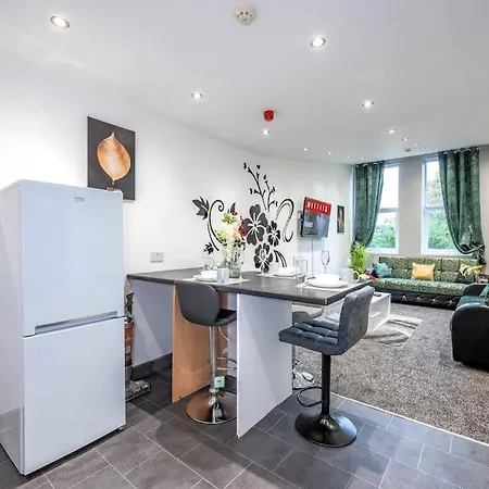 *F4Gh For Your Most Relaxed & Cosy Stay + Free Parking + Free Fast Wifi * Leeds  Exterior photo